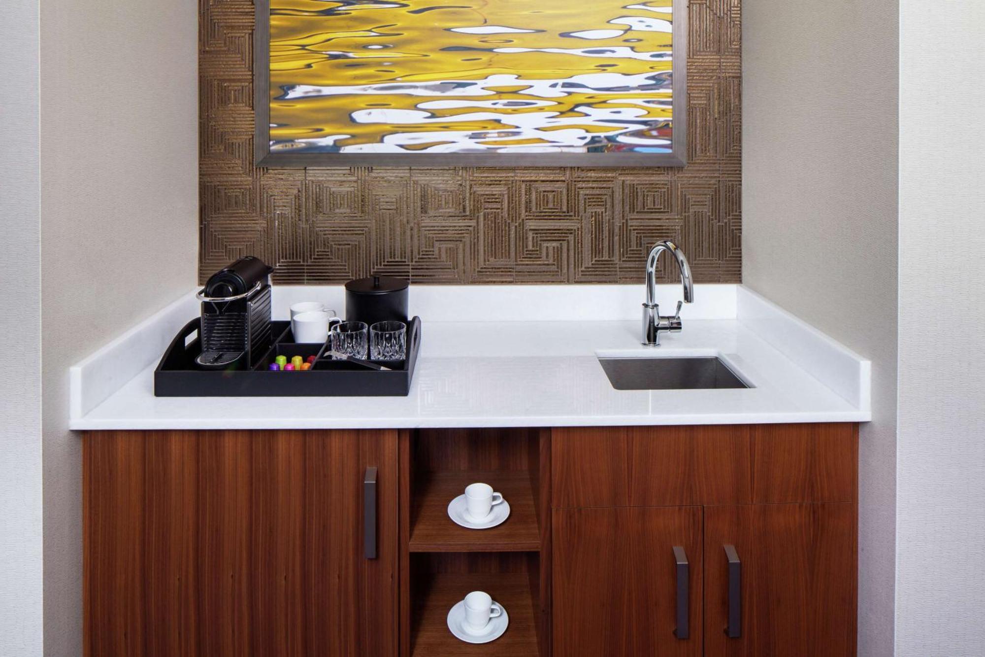 Hilton Mayo Clinic Area 4*
