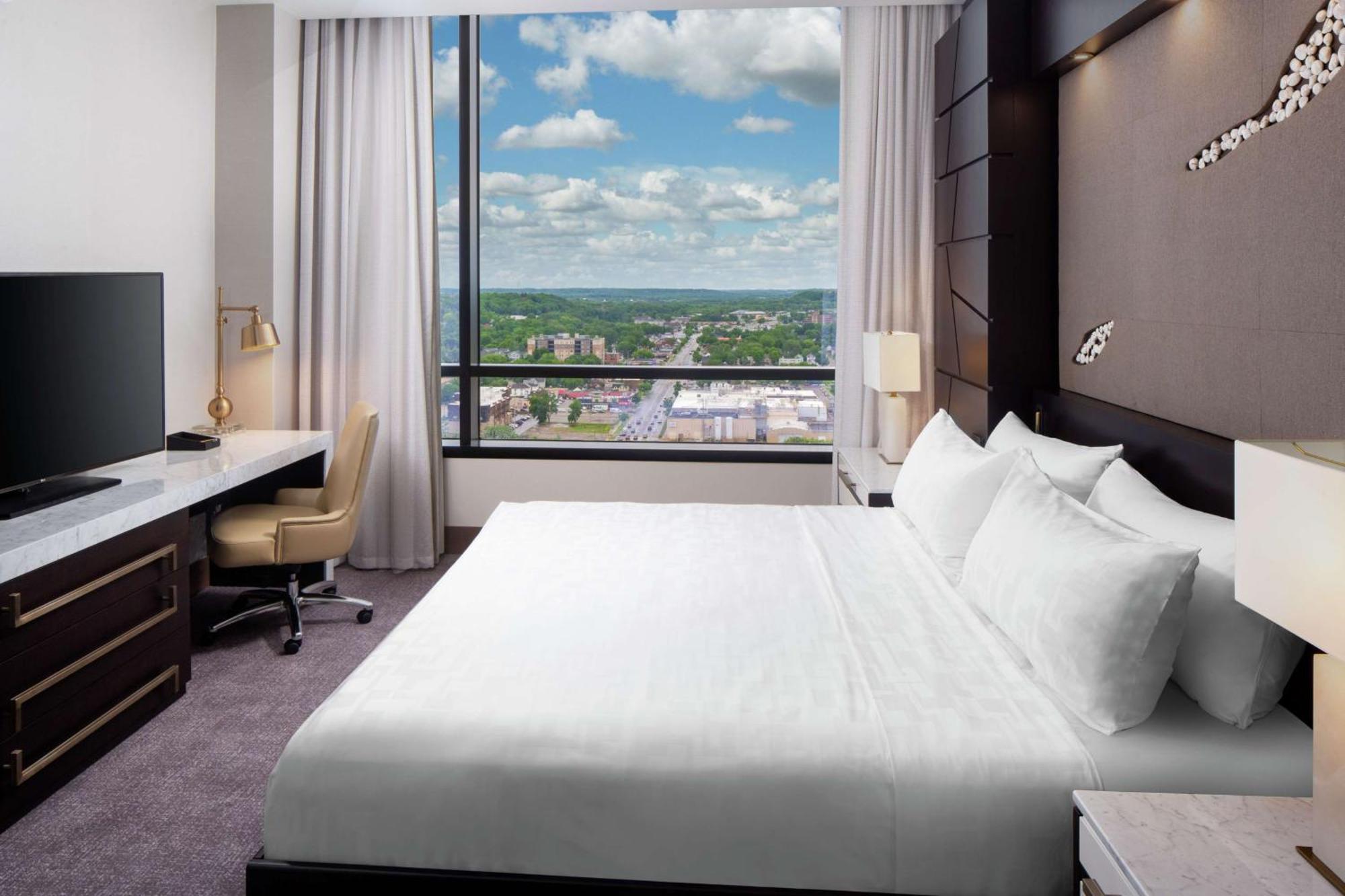 Hilton Mayo Clinic Area Hotel Rochester
