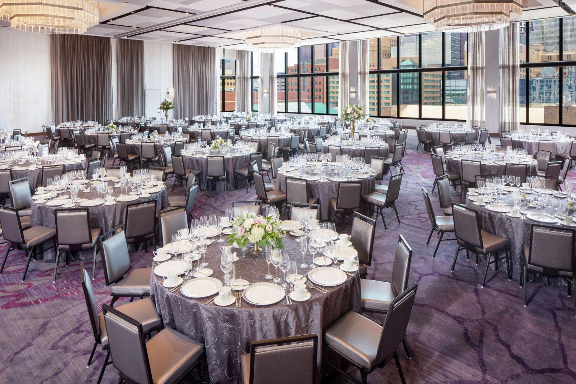 Hilton Mayo Clinic Area Hotel Rochester