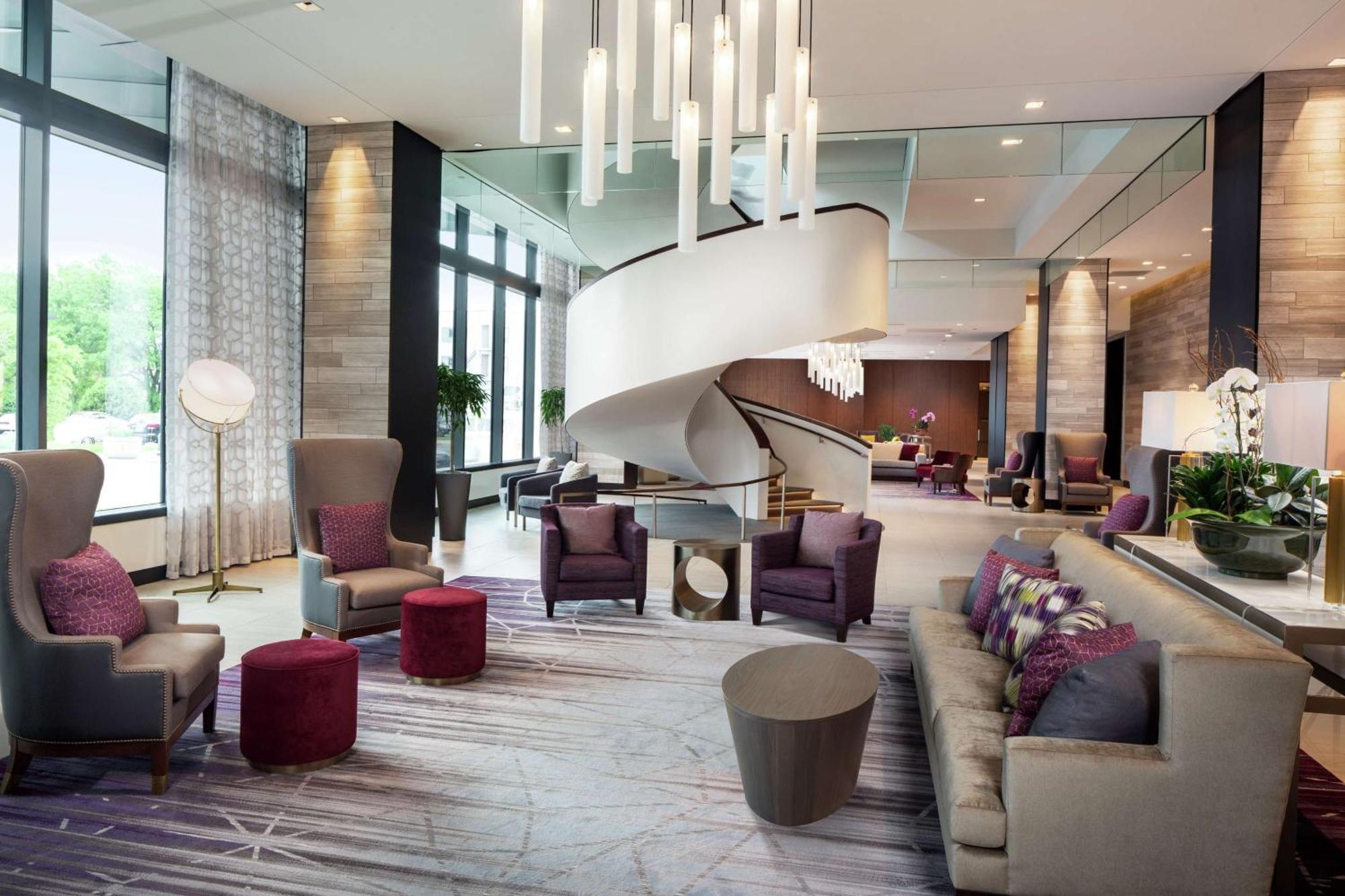 Hilton Mayo Clinic Area Hotel 4*